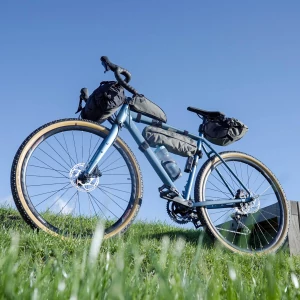 Fedezd fel a Topeak Bikepacking Táskákat a Gepida Cassis Gravel Kerékpárral!
